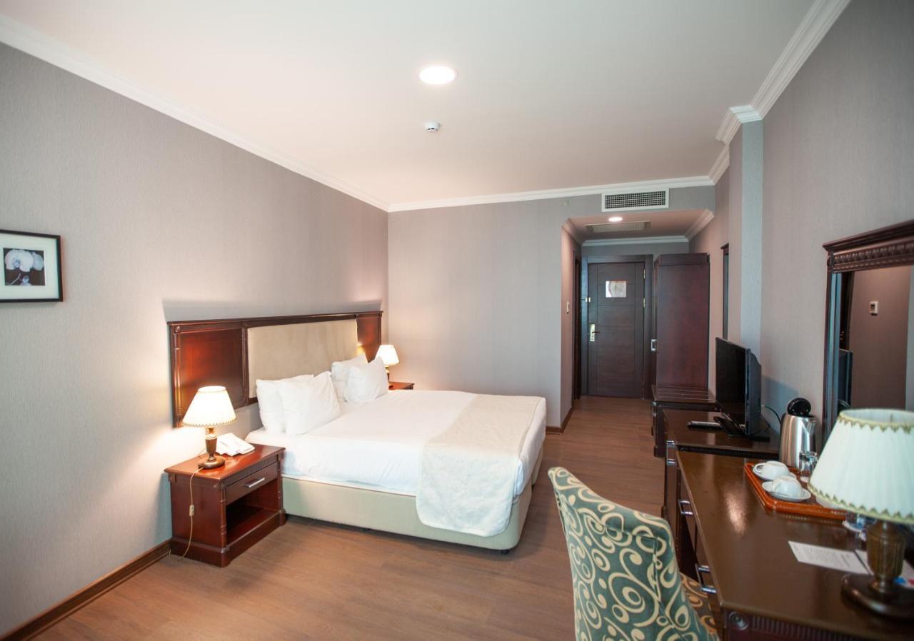 Ramada By Wyndham Hotel Baku